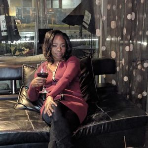 Meet your Posher, Laverne